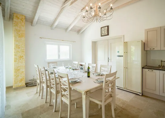 Feriehus Lapis By Interhome Buzet