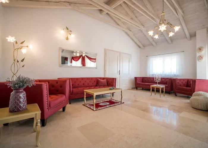 Lapis By Interhome Buzet